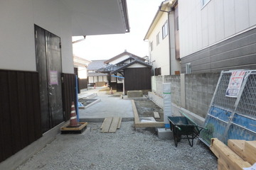001-3.JPG